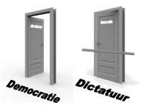 Berlusconi wil geen dictator in Europa